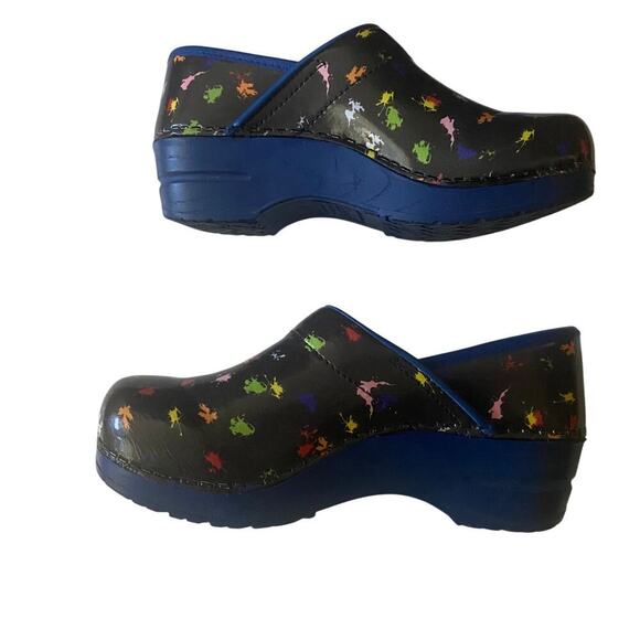 Sanita Clogs Womens Paint Ball Color Leather SlipOns Size EU 35 US4 Nurse Shoes - Picture 2 of 12